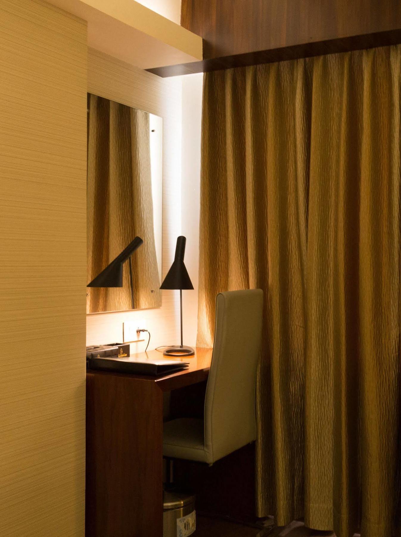 Hotel Oxina Lygon Tiruchirappalli Dış mekan fotoğraf