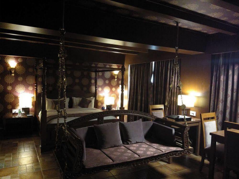 Hotel Oxina Lygon Tiruchirappalli Dış mekan fotoğraf